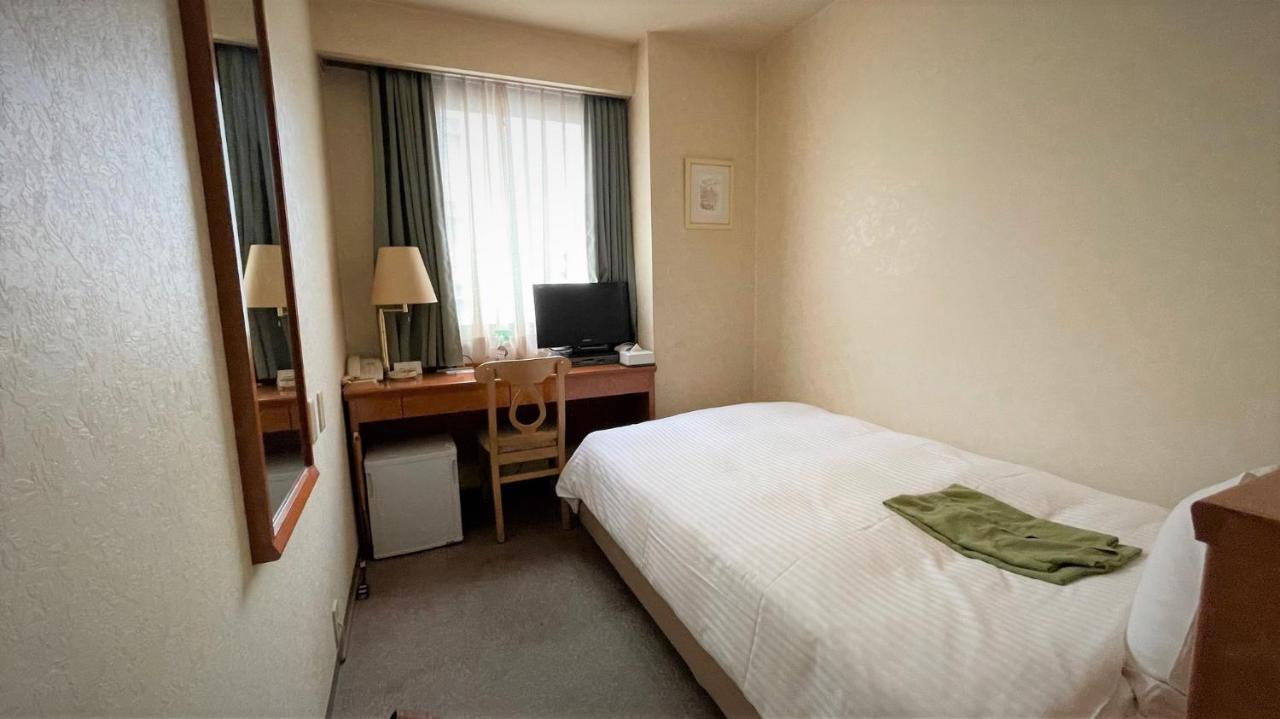 Ueno Terminal Hotel Токио Екстериор снимка