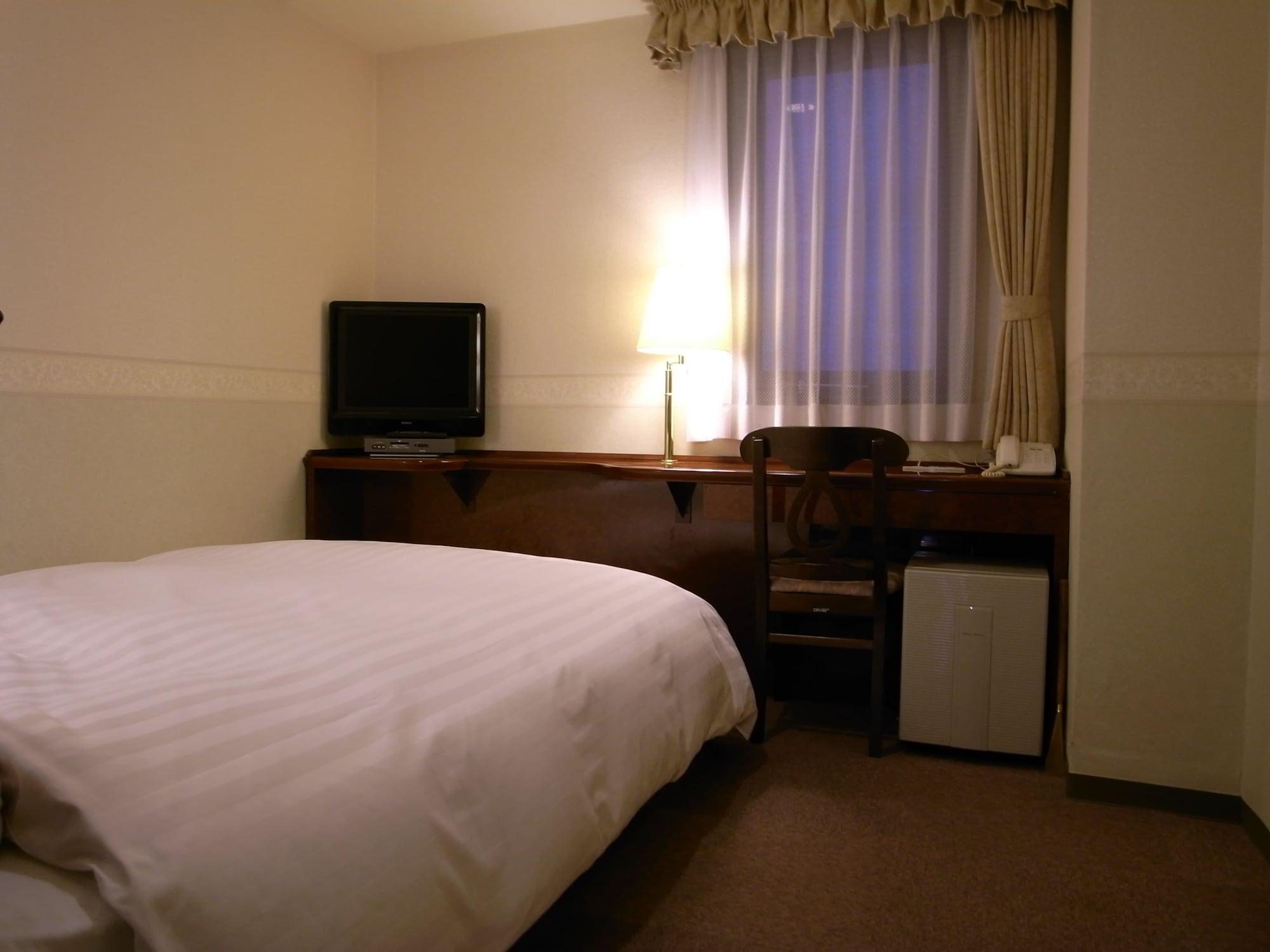Ueno Terminal Hotel Токио Екстериор снимка