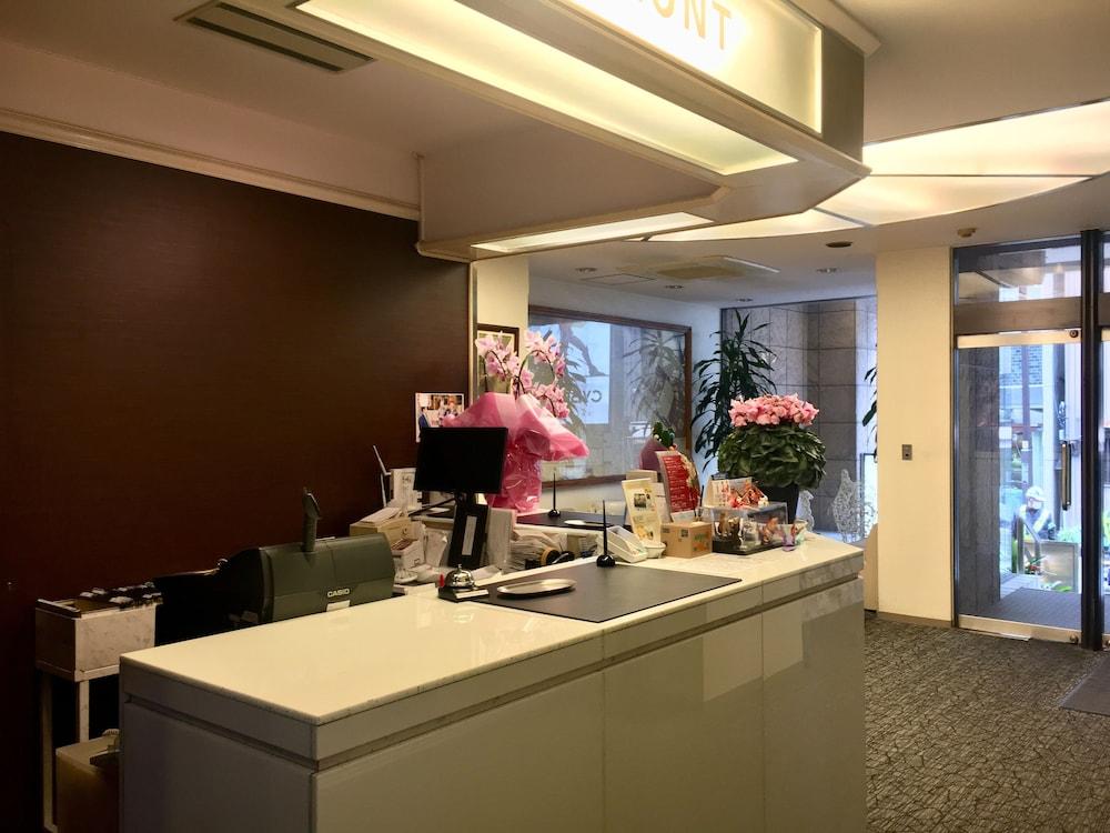 Ueno Terminal Hotel Токио Екстериор снимка