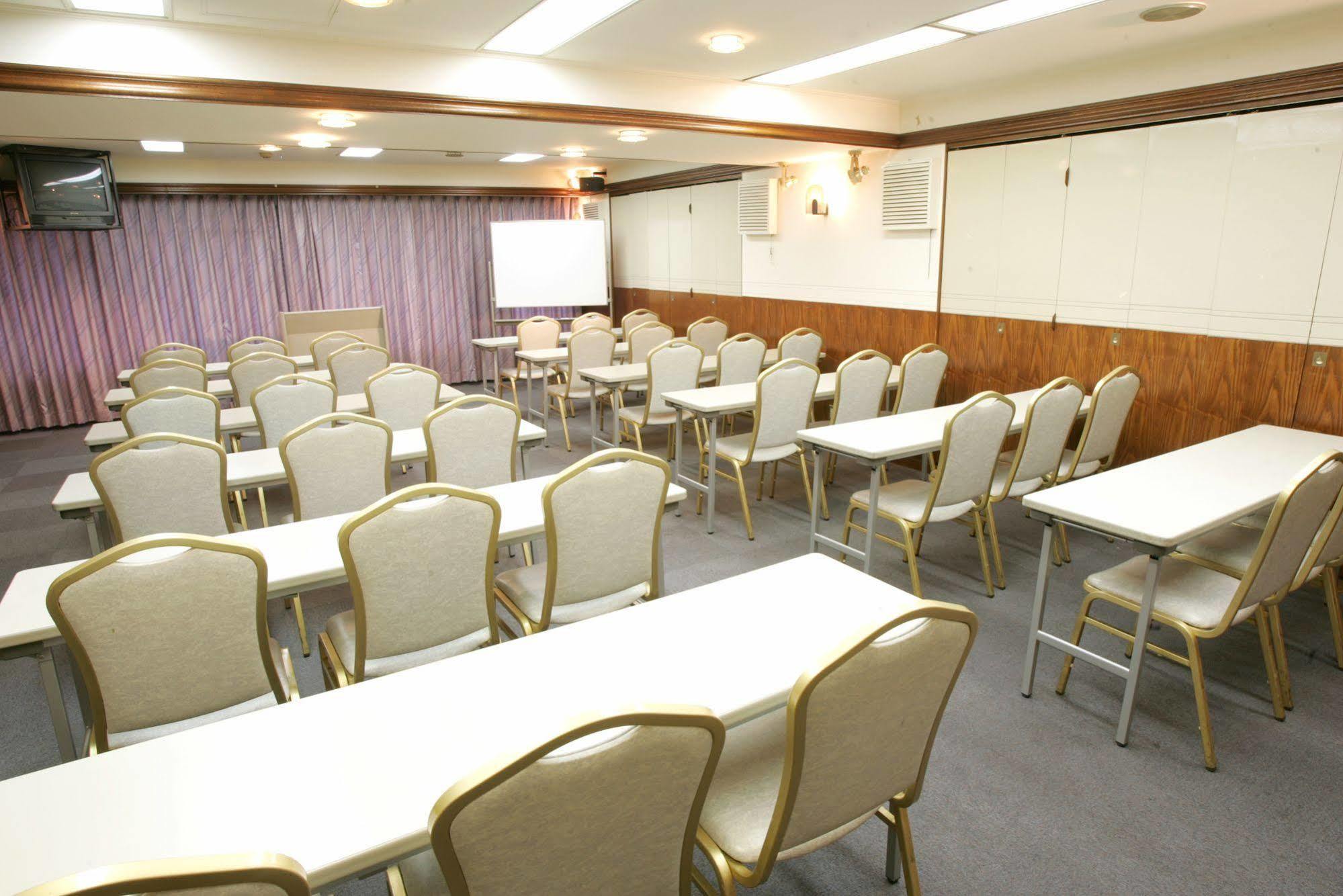 Ueno Terminal Hotel Токио Екстериор снимка
