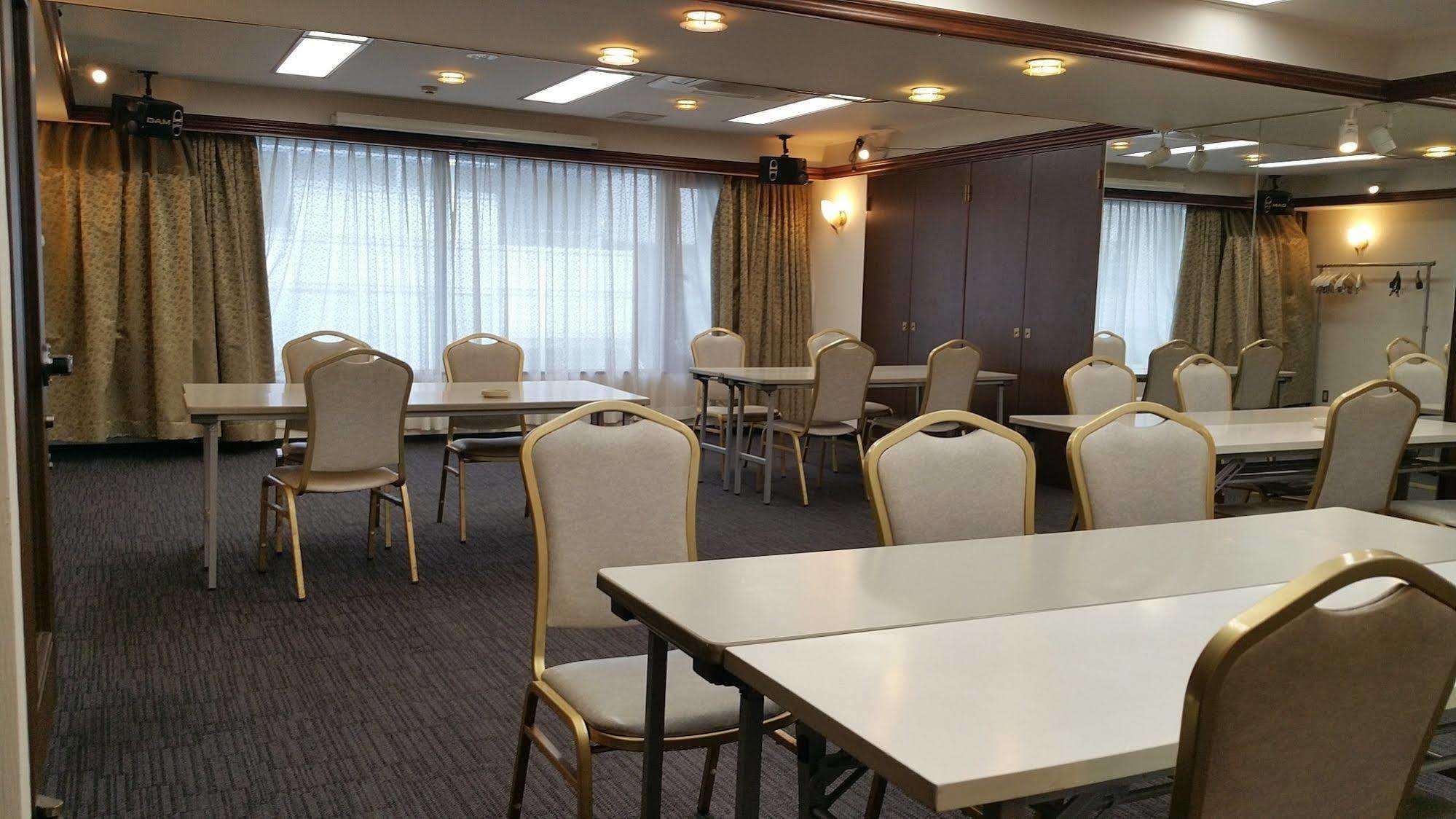 Ueno Terminal Hotel Токио Екстериор снимка