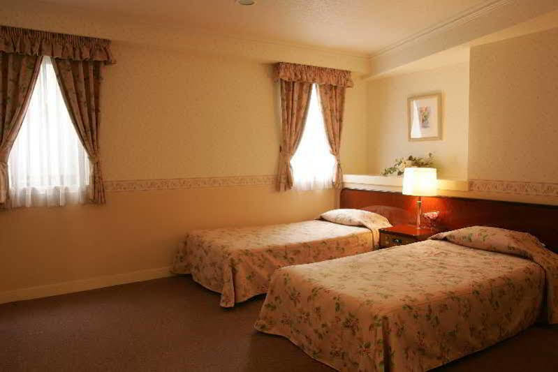 Ueno Terminal Hotel Токио Екстериор снимка